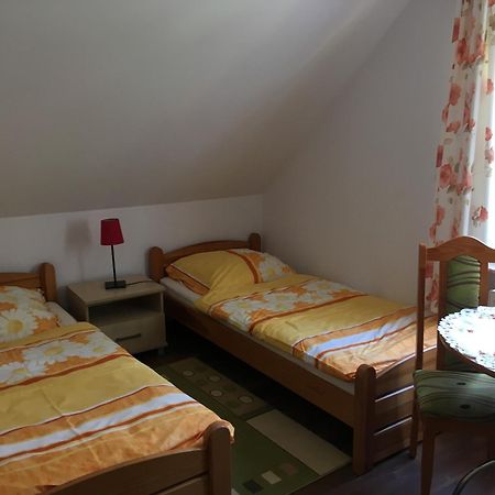 Villa Aurelia Pokoje Goscinne I Domki Letniskowe Mielenko Luaran gambar