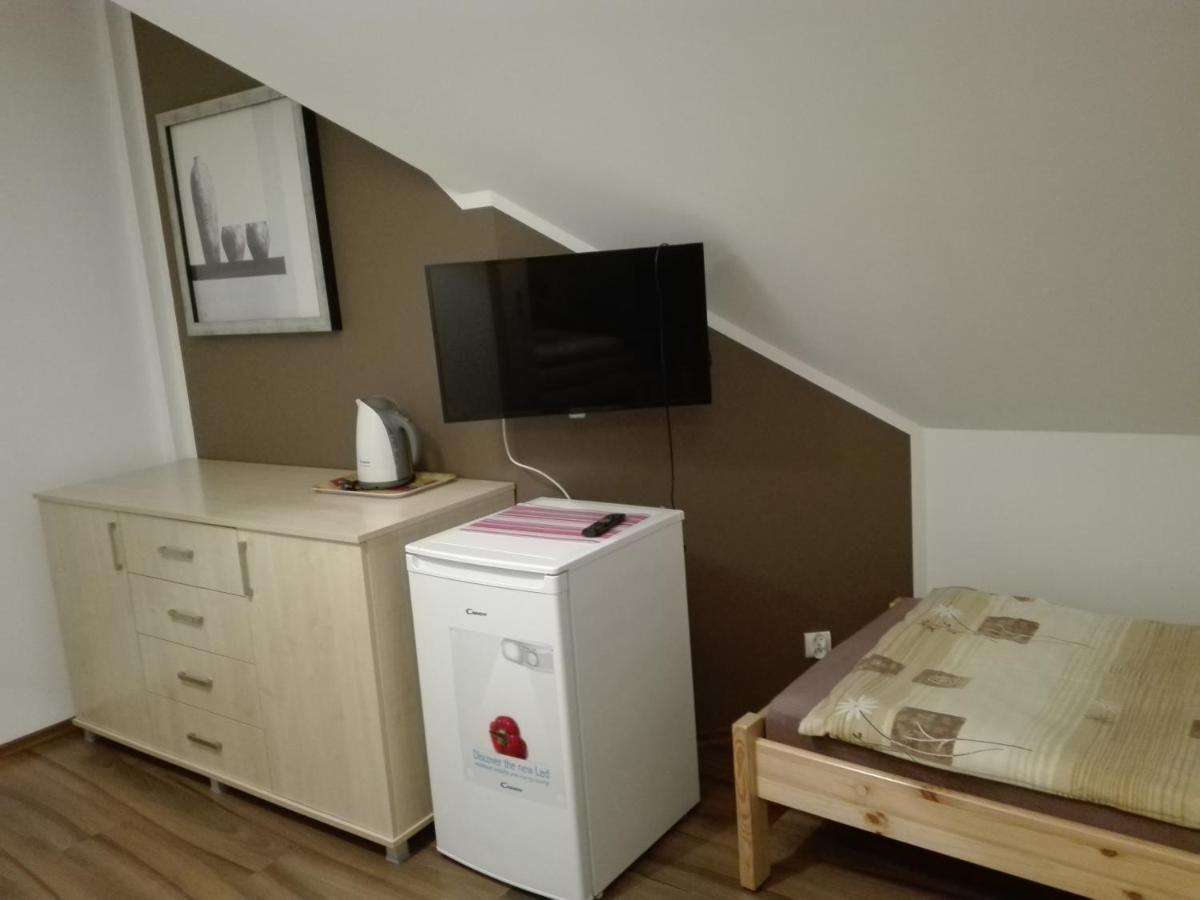 Villa Aurelia Pokoje Goscinne I Domki Letniskowe Mielenko Luaran gambar