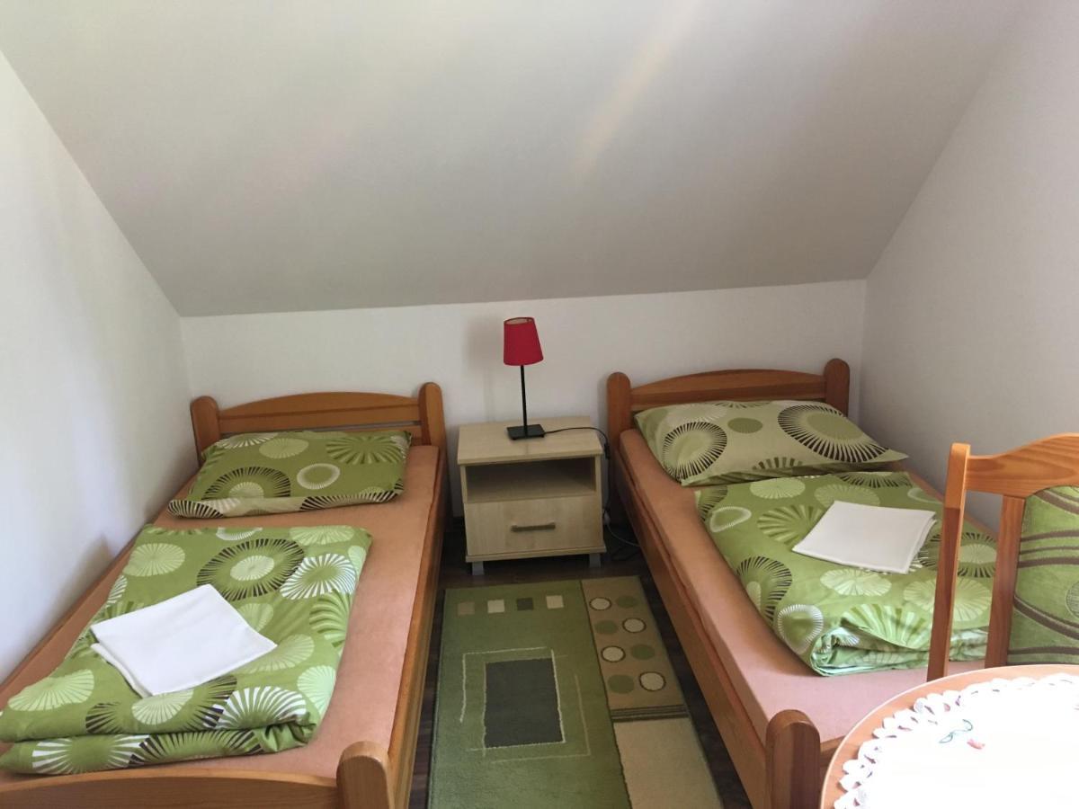 Villa Aurelia Pokoje Goscinne I Domki Letniskowe Mielenko Luaran gambar