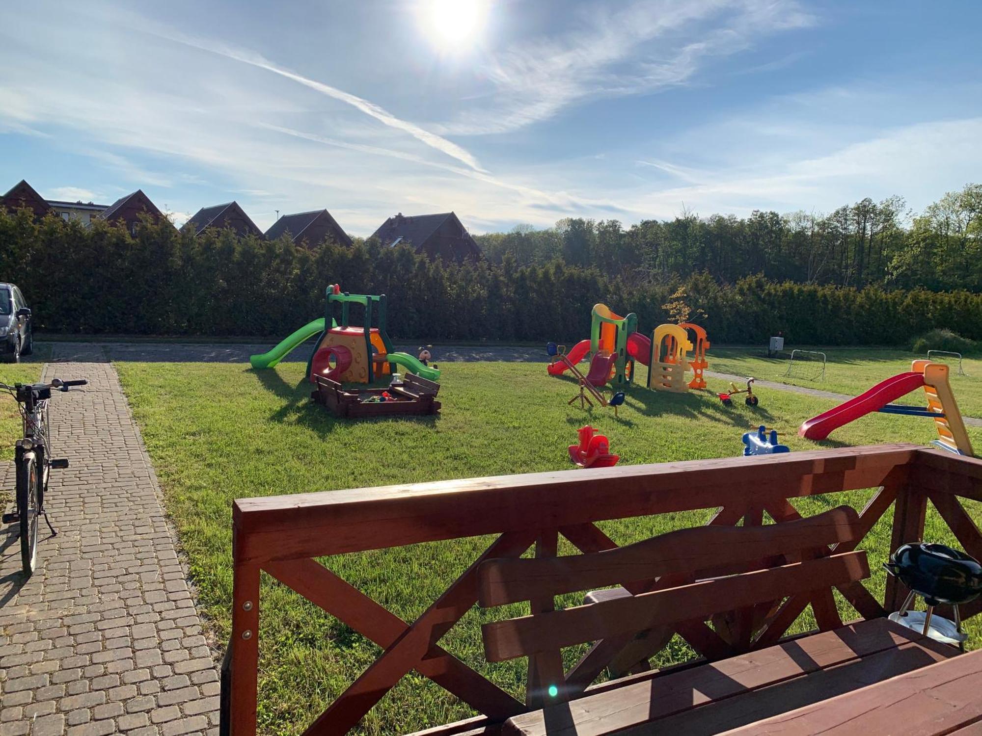 Villa Aurelia Pokoje Goscinne I Domki Letniskowe Mielenko Luaran gambar
